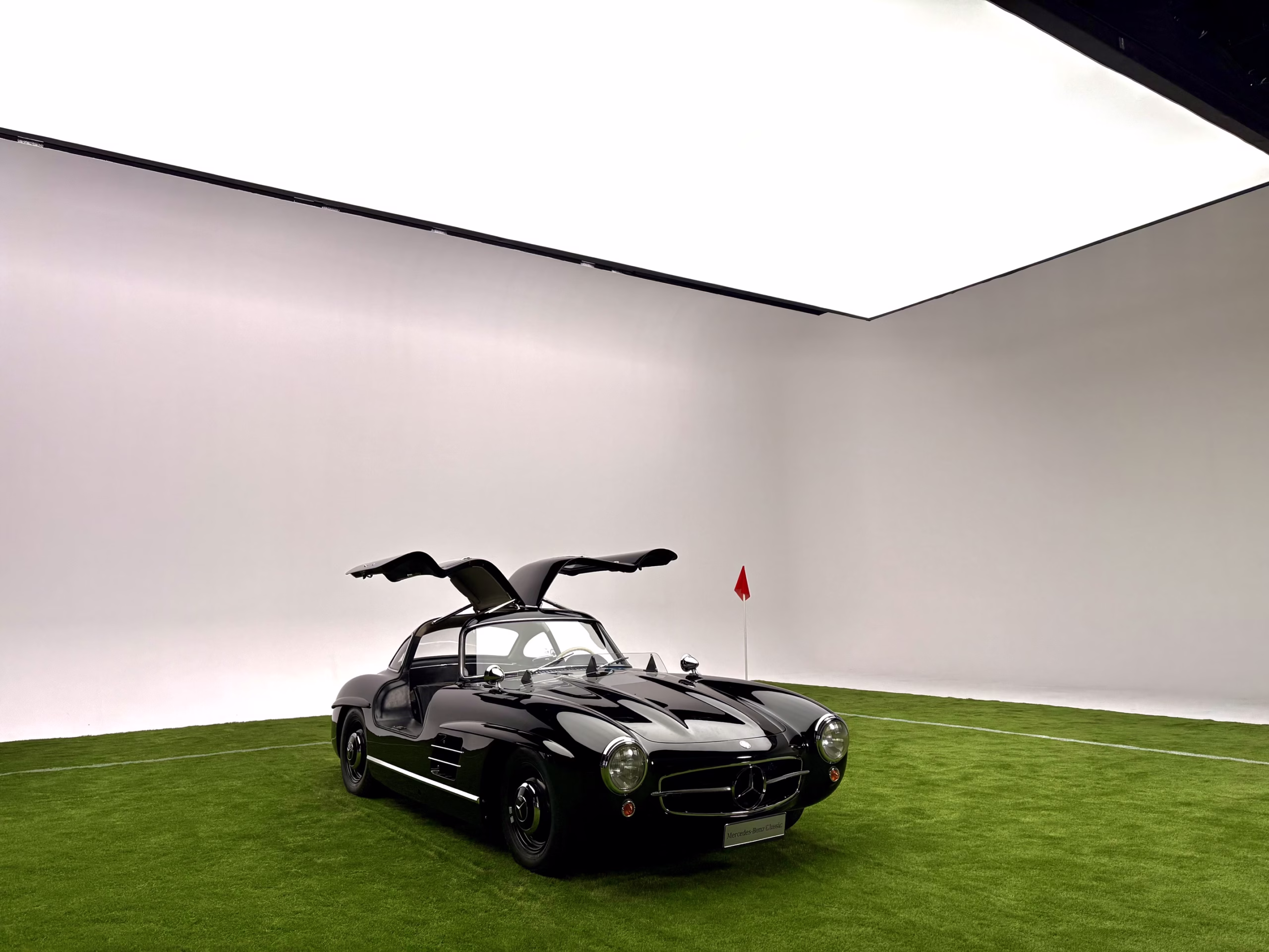 Mercedes-Benz × KidSuper